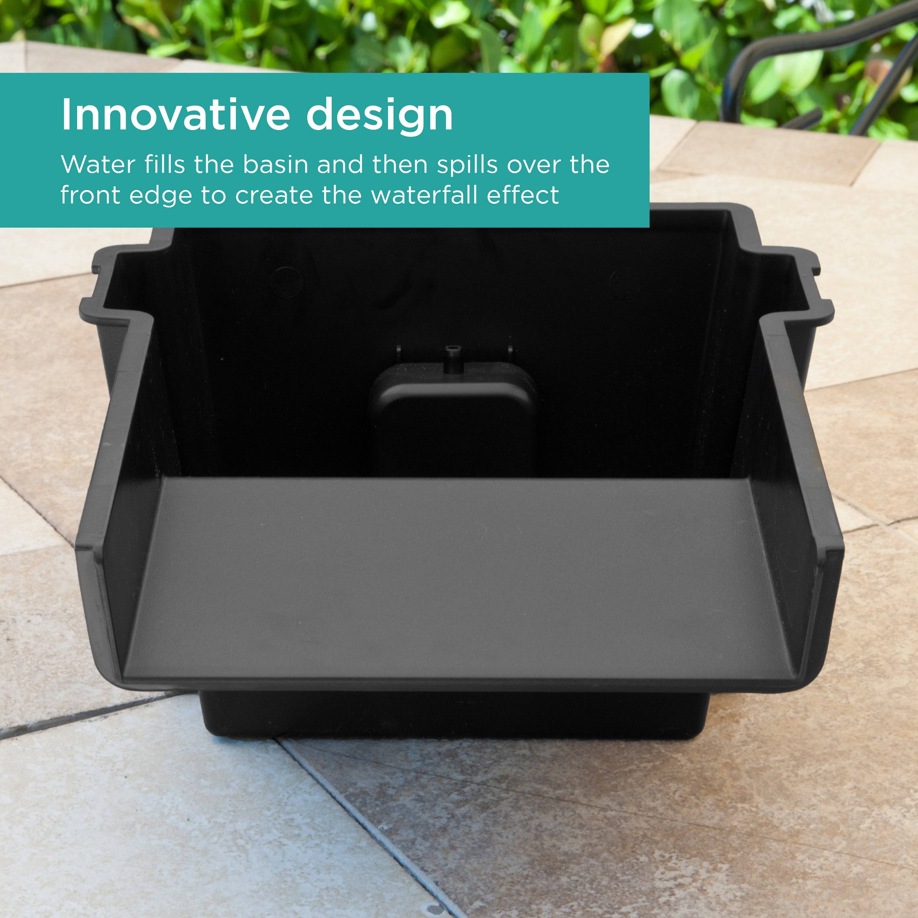 Waterfall spillway features innovative design