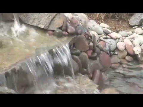 2,000 GPH Waterfall Pump